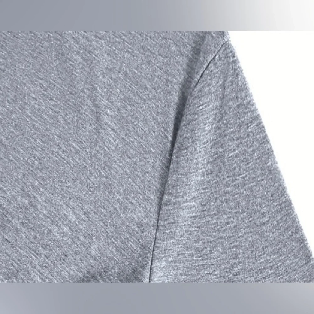 Plus Size Casual T-shirt, Women's Plus Floral Print / V Neck / Short Sleeve - Picture 3 of 8